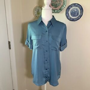 Equipment Femme Silk Blouse Short Sleeve Button Down Blue Small